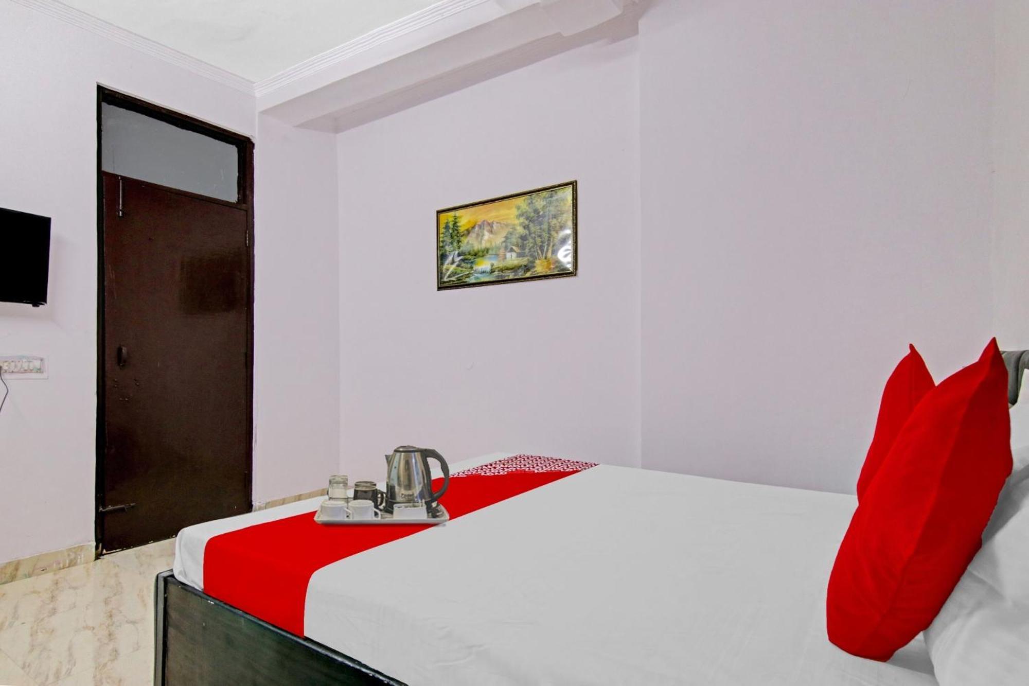 Hotel O Chaudhary Villa New Delhi Extérieur photo